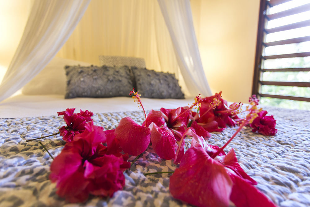 Poppy'S On The Lagoon Port Vila Luaran gambar